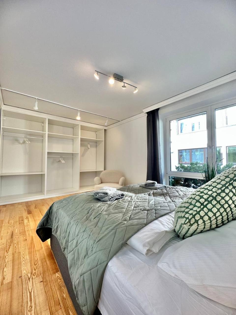 City-Apartment Mit Dachterrasse & Massagesessel In Der Fussgaengerzone K4 Олденбург Екстериор снимка